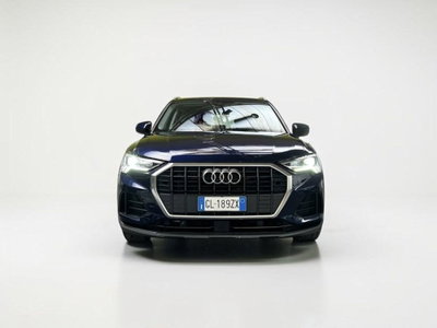 Audi Q3 35 2.0 tdi Business Advanced s-tronic (2)
