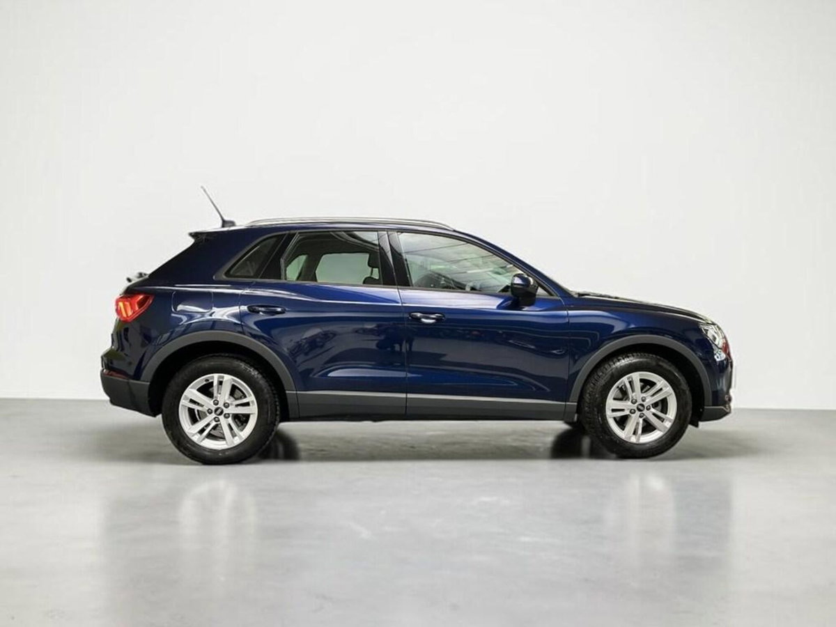 Audi Q3 35 2.0 tdi Business Advanced s-tronic (5)