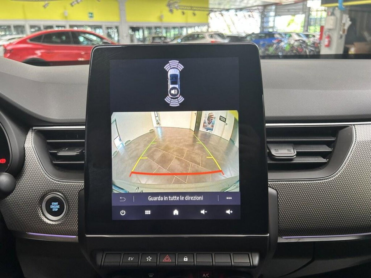 Renault Arkana E-Tech 145 CV Intens (15)