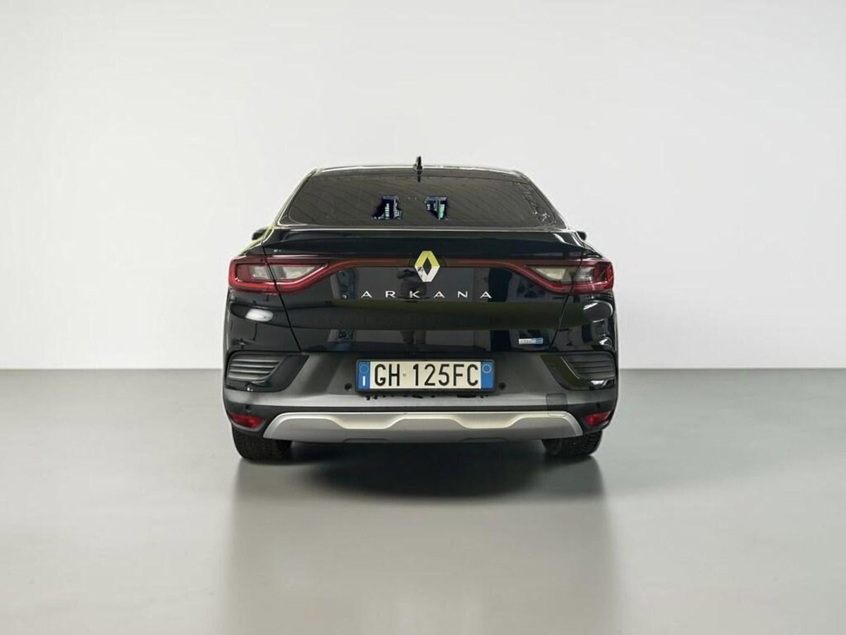 Renault Arkana E-Tech 145 CV Intens (4)
