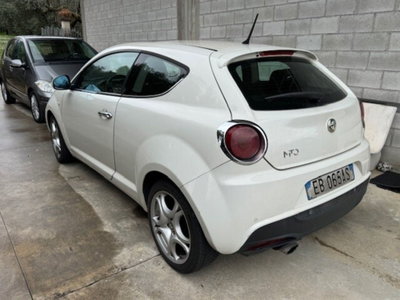 Alfa Romeo MiTo 1.4 T 120 CV Distinctive Sport Pack (4)