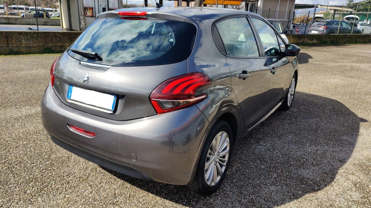 Peugeot 208 82 5p. GPL Allure (3)