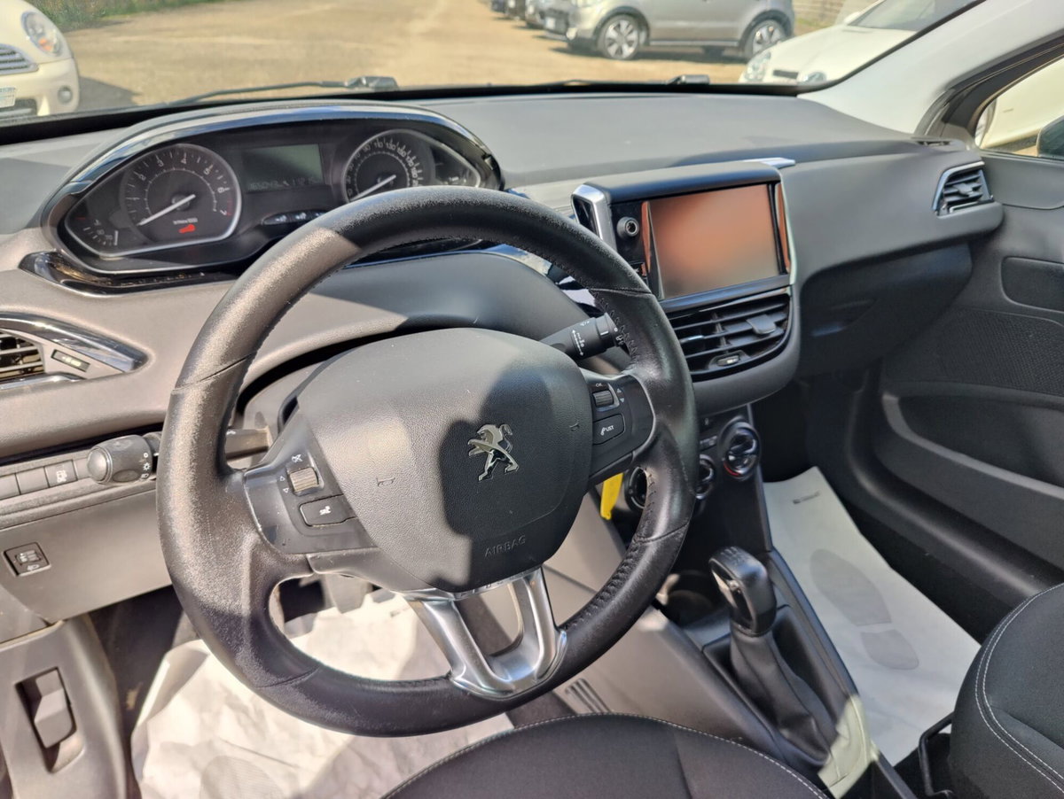 Peugeot 208 82 5p. GPL Allure (7)