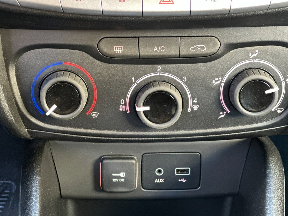 Fiat Tipo Station Wagon Tipo 1.3 Mjt S&S SW Lounge (11)