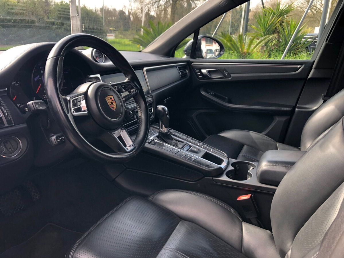 Porsche Macan 2.0 (3)