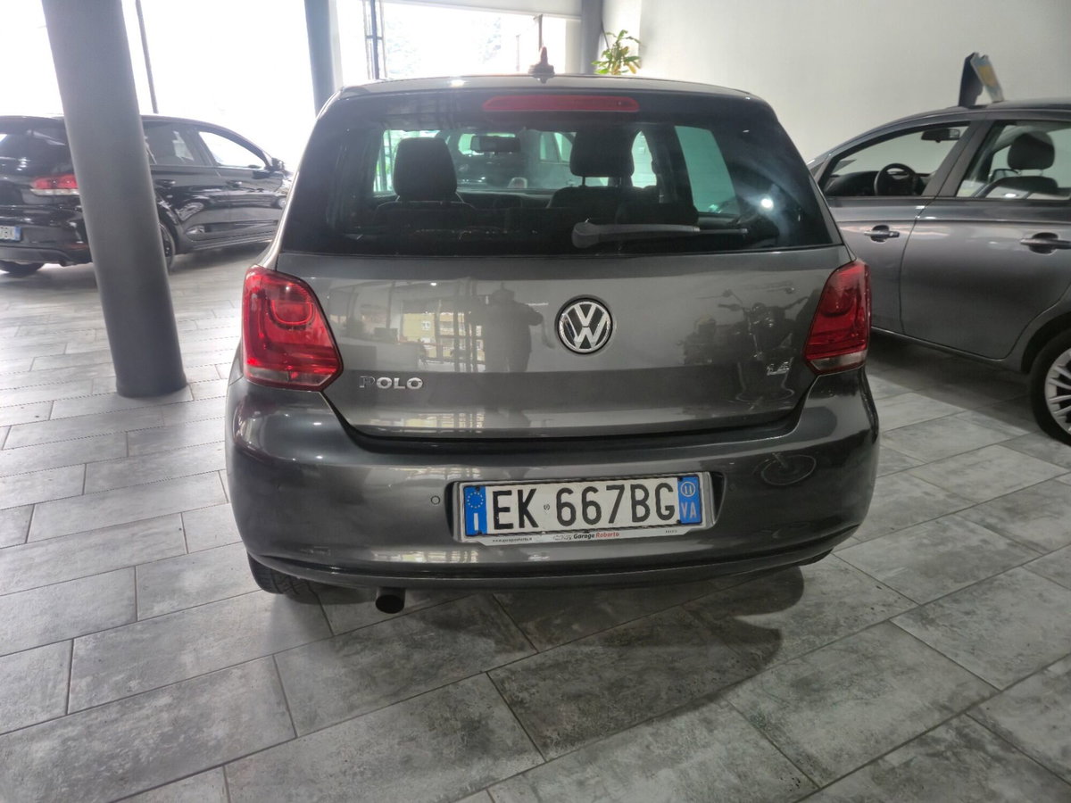 Volkswagen Polo 1.4 DSG 5 porte Highline (4)