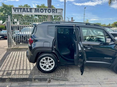 Jeep Renegade 1.3 T4 DDCT Limited (11)