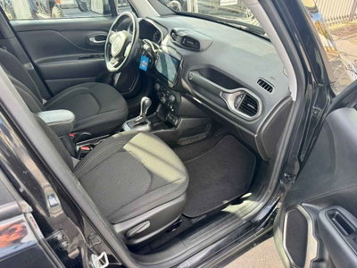 Jeep Renegade 1.3 T4 DDCT Limited (14)