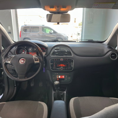 Fiat Punto 1.4 8V 5 porte Natural Power Easy (12)