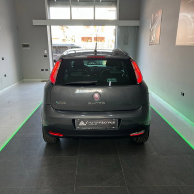Fiat Punto 1.4 8V 5 porte Natural Power Easy (5)