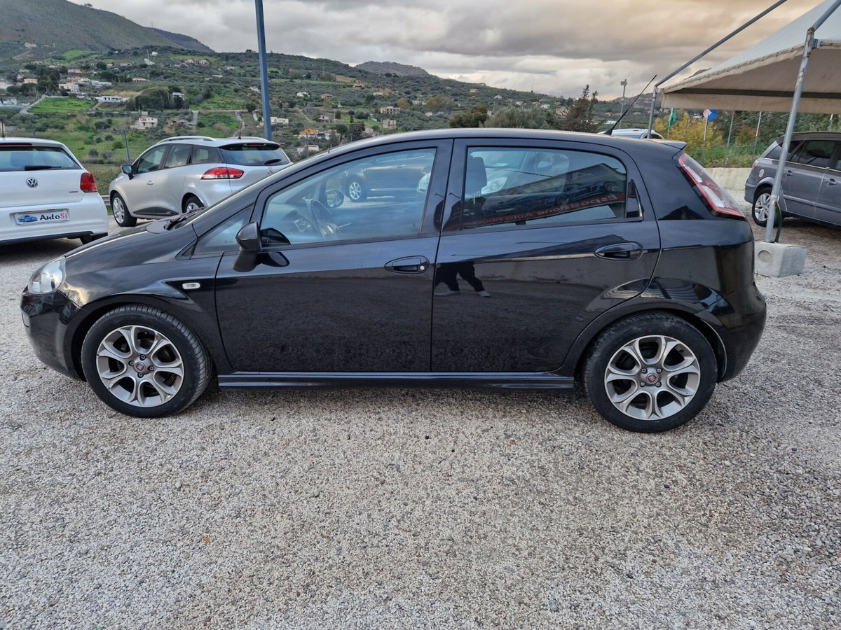 Fiat Punto 1.3 MJT II S&S 85 CV 5 porte ECO Lounge (10)