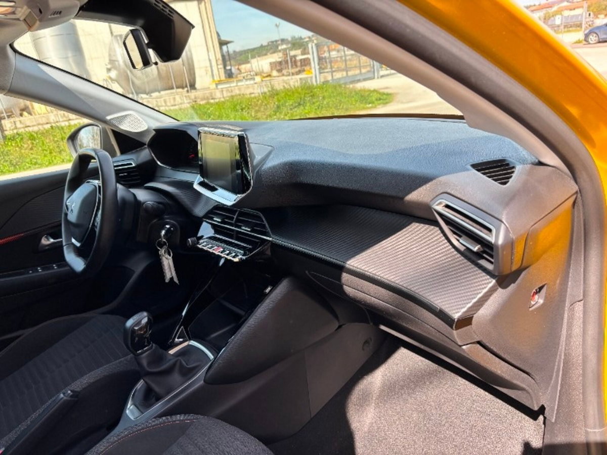 Peugeot 208 PureTech 75 Stop&Start 5 porte Active (19)