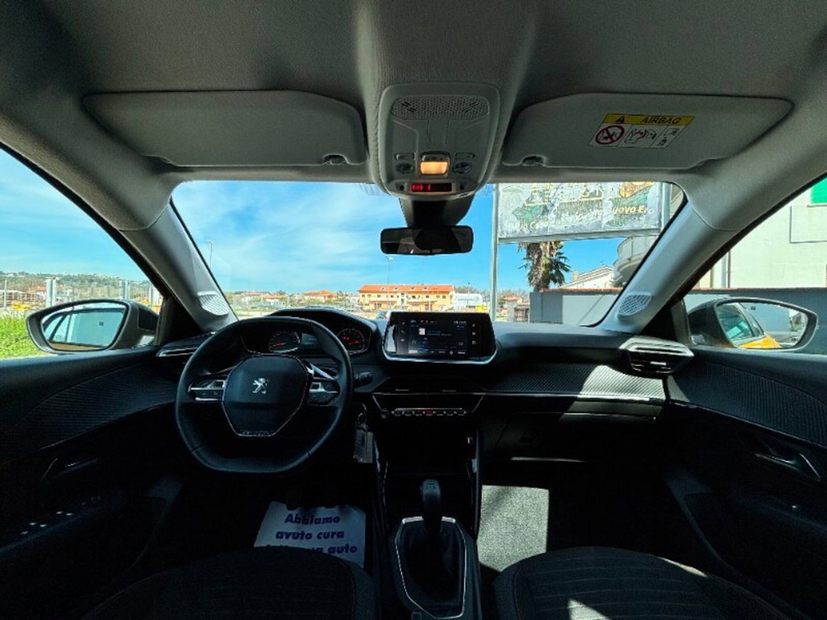 Peugeot 208 PureTech 75 Stop&Start 5 porte Active (8)