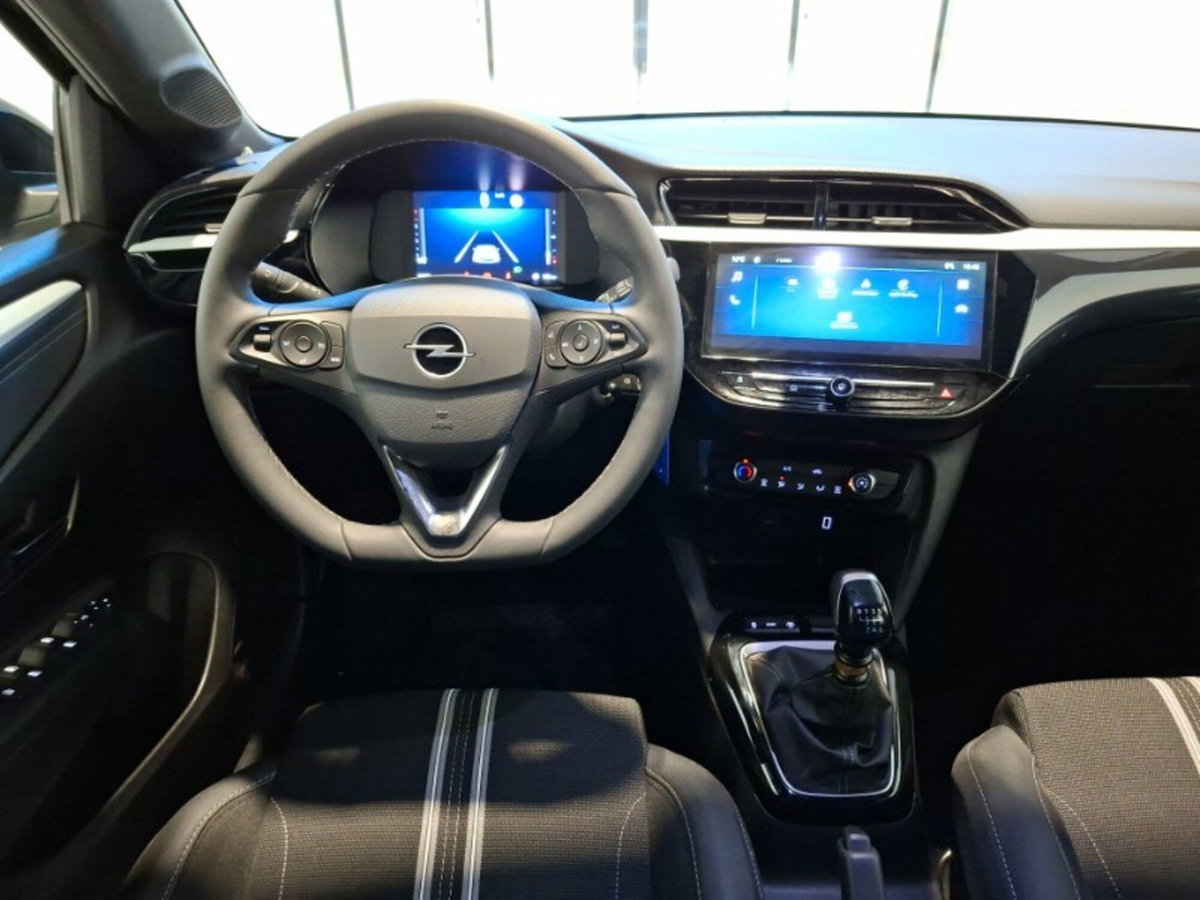 Opel Corsa 1.2 100 CV GS Line (13)