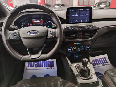 Ford Focus 1.0 EcoBoost Hybrid 125 CV Power. 5p. ST-Line Design (13)