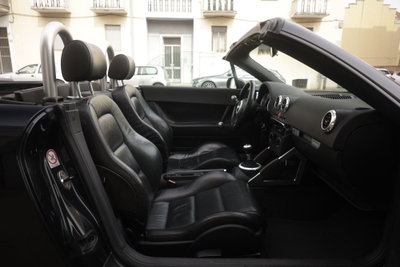 Audi TT Cabrio 1.8 T 20V 179 CV cat quattro (6)