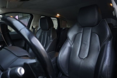 Land Rover Range Rover Evoque 2.0 Si4 5p. Pure Tech Pack (17)