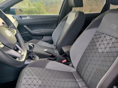 Volkswagen Taigo 1.0 tsi R-Line 115cv (14)