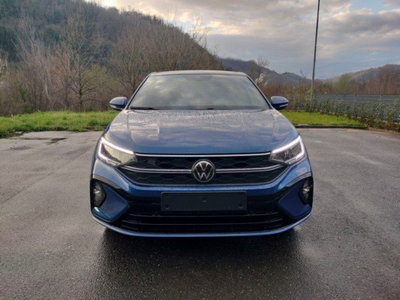 Volkswagen Taigo 1.0 tsi R-Line 115cv (2)