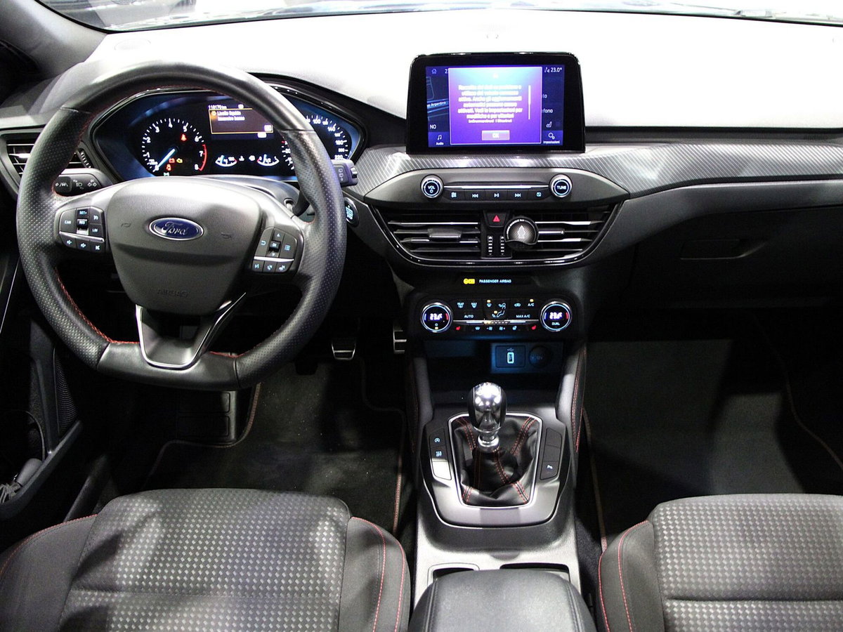 Ford Focus 1.0 EcoBoost Hybrid 155 CV Powershift Active Vignale (12)