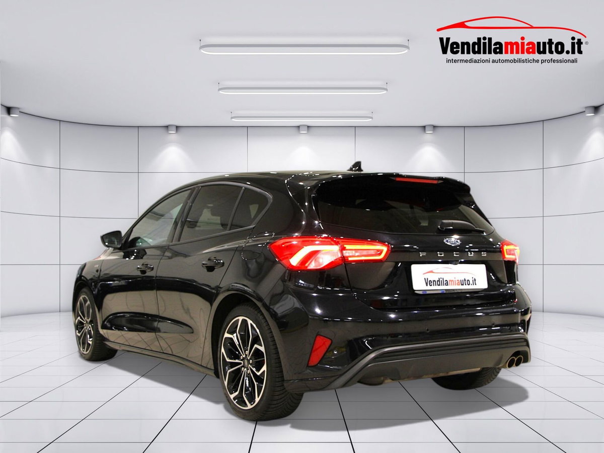Ford Focus 1.0 EcoBoost Hybrid 155 CV Powershift Active Vignale (5)