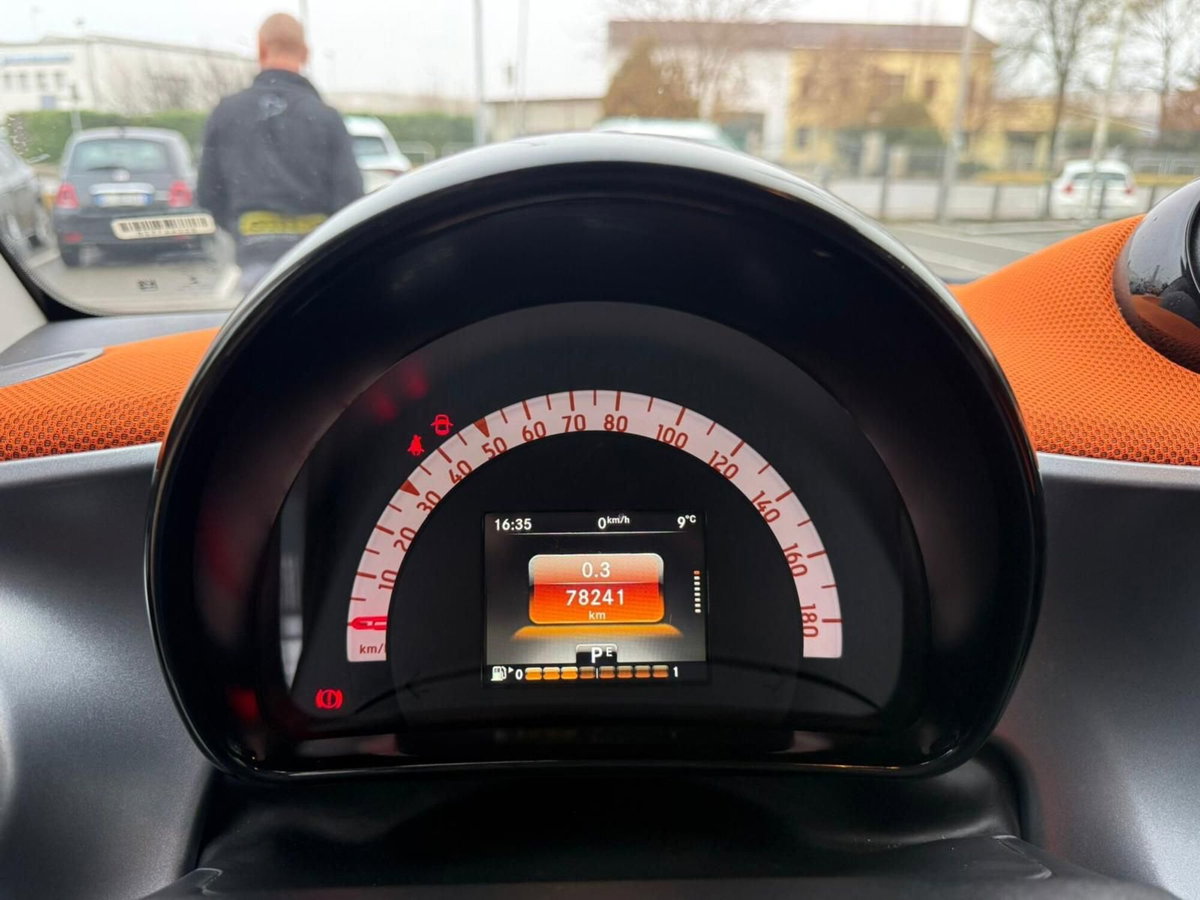 smart Fortwo 70 1.0 twinamic Prime (11)