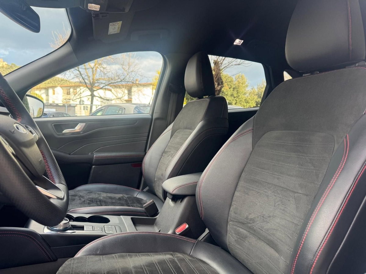 Ford Kuga 1.5 EcoBlue 120 CV aut. 2WD ST-Line X Design (8)