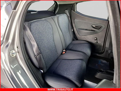Lancia Ypsilon 1.0 FireFly 5 porte S&S Hybrid Silver Plus (10)