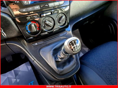 Lancia Ypsilon 1.0 FireFly 5 porte S&S Hybrid Silver Plus (15)