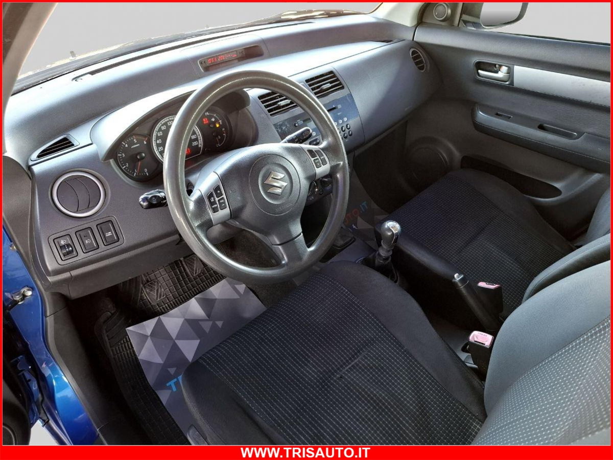 Suzuki Swift 1.3 DDiS 5p. GLX (5)