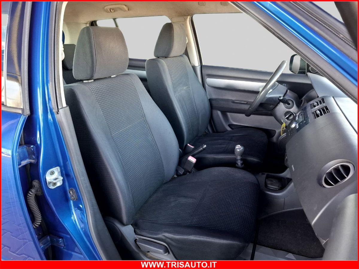 Suzuki Swift 1.3 DDiS 5p. GLX (8)