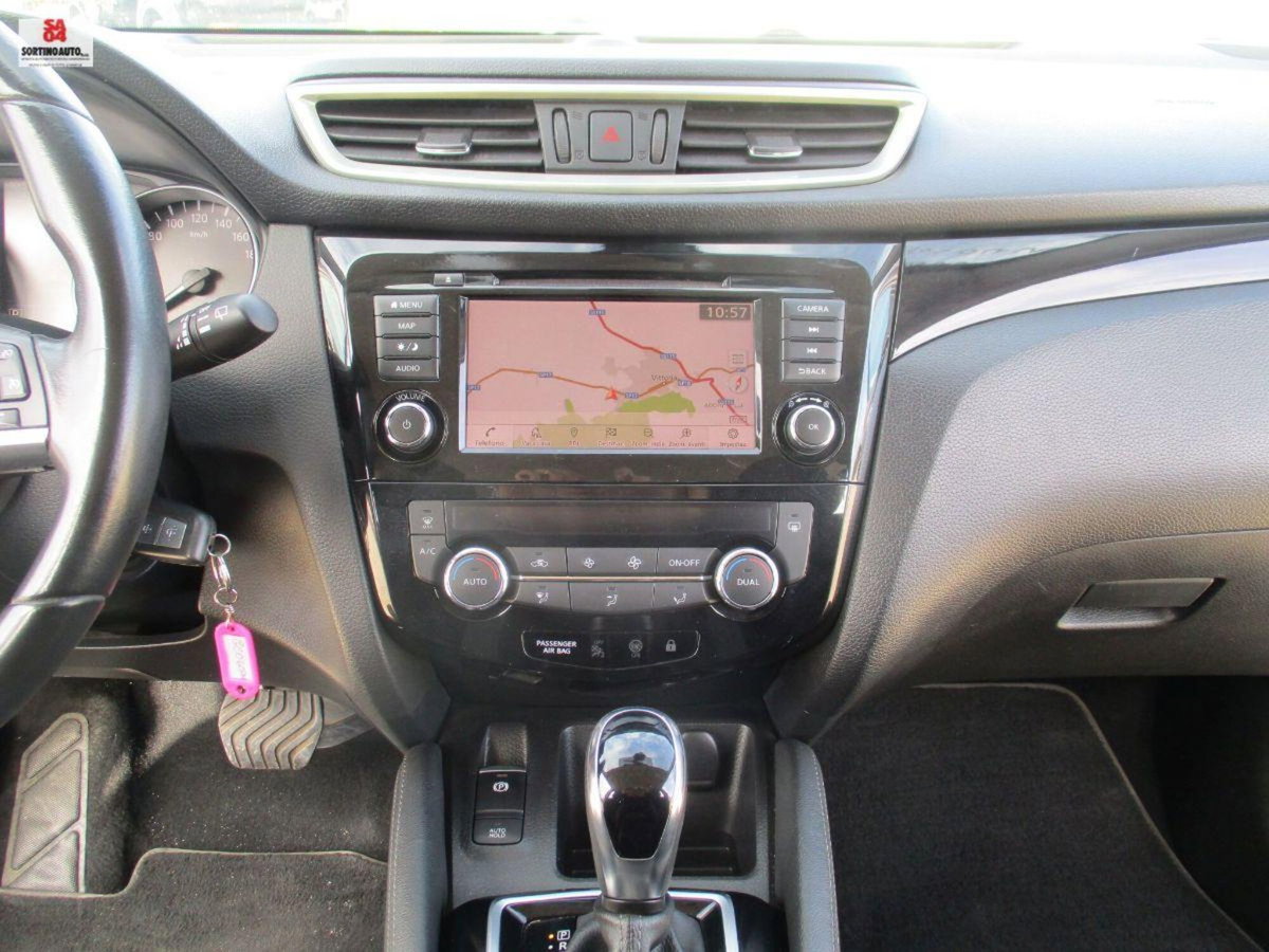 Nissan Qashqai 1.5 dCi 115 CV DCT Business (10)