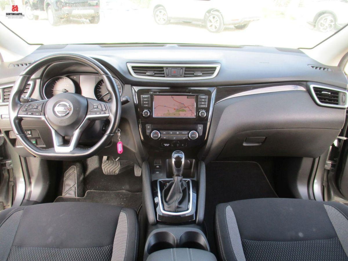 Nissan Qashqai 1.5 dCi 115 CV DCT Business (8)