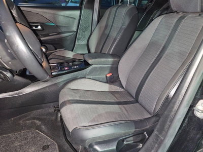 Peugeot 208 BlueHDi 100 Stop&Start 5 porte GT (12)