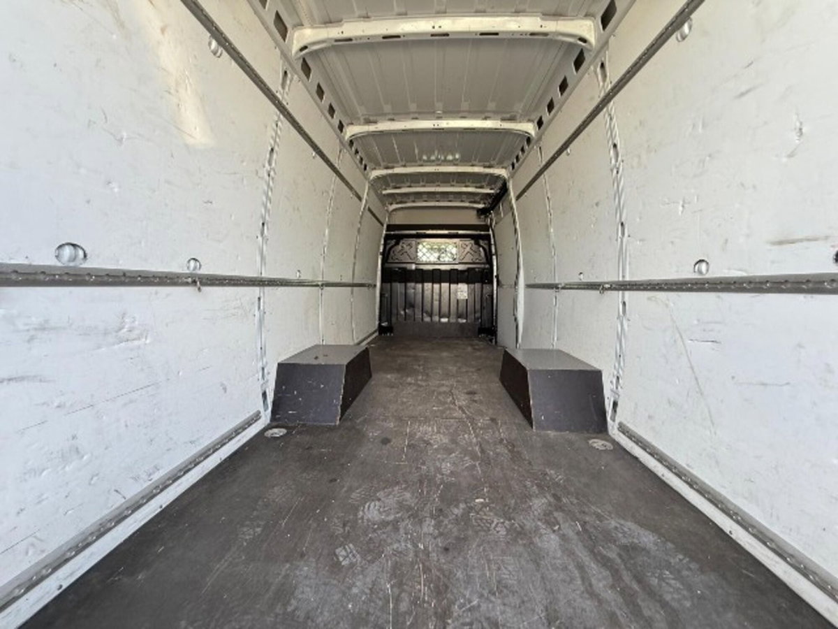 Iveco Daily Telaio 35C16A8 BTor 2.3 HPT PLM-RG Cabinato Hi-Matic (12)