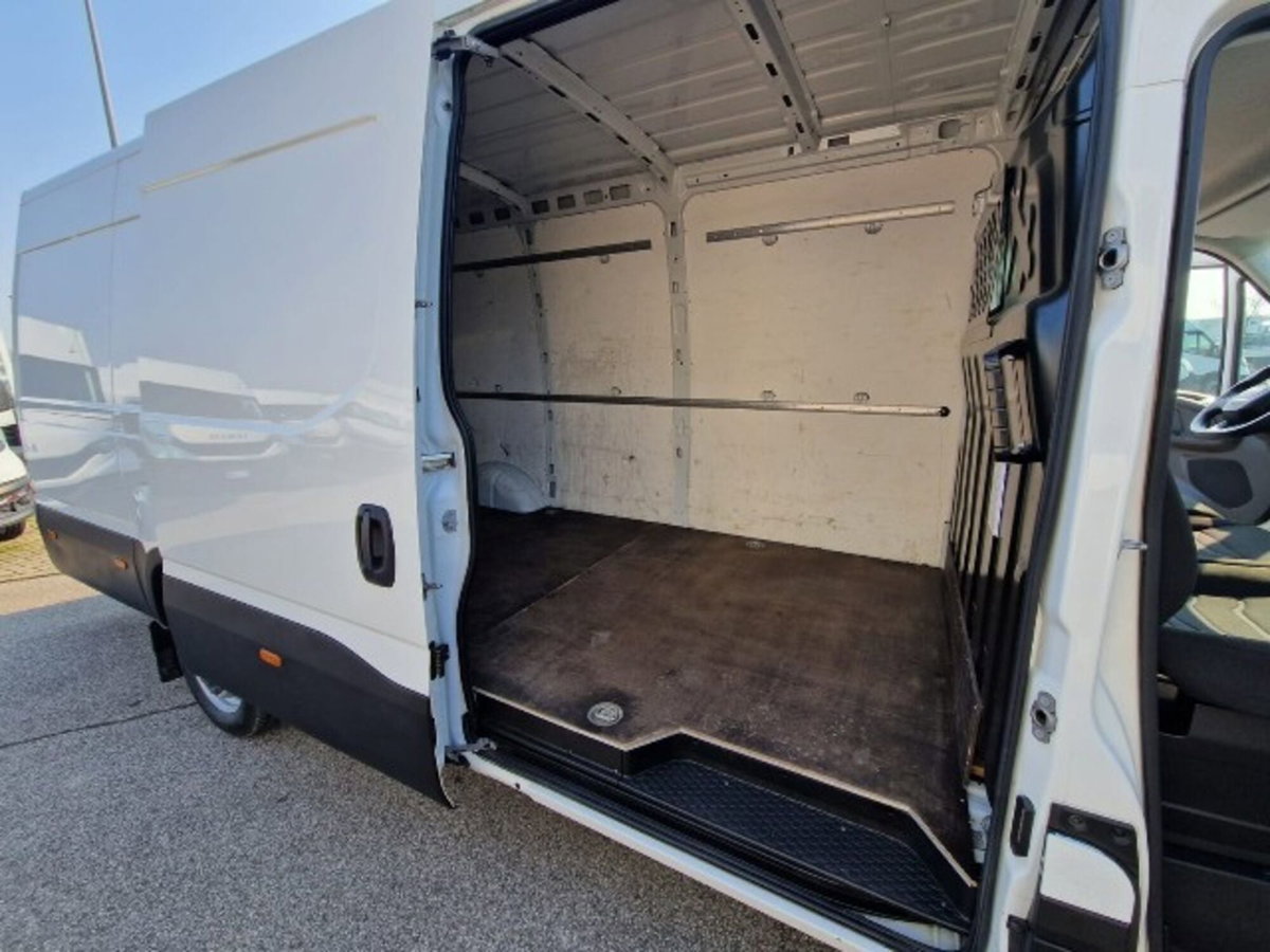 Iveco Daily Furgone 35 C12 V H3 4100 (6)