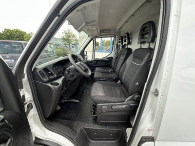 Iveco Daily Telaio 35S14 2.3 HPT PLM Cabinato (9)