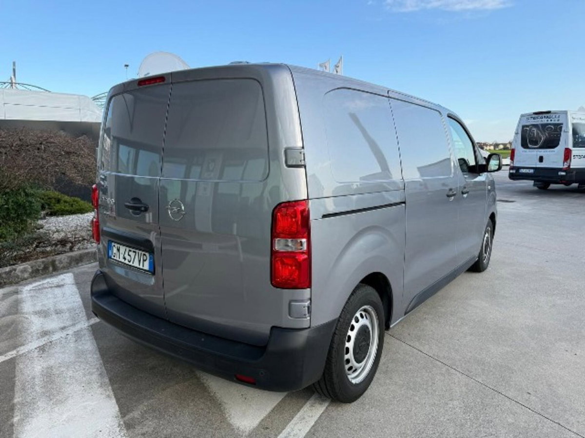 Opel Vivaro Furgone 2.0 Diesel 145CV S&S PL-TN-DC M Furgone Enjoy (11)
