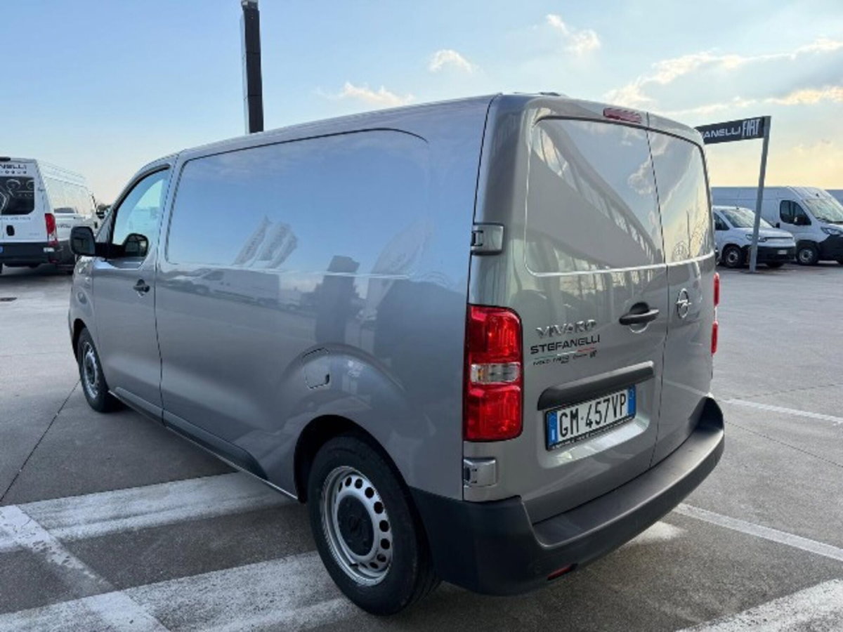 Opel Vivaro Furgone 2.0 Diesel 145CV S&S PL-TN-DC M Furgone Enjoy (12)
