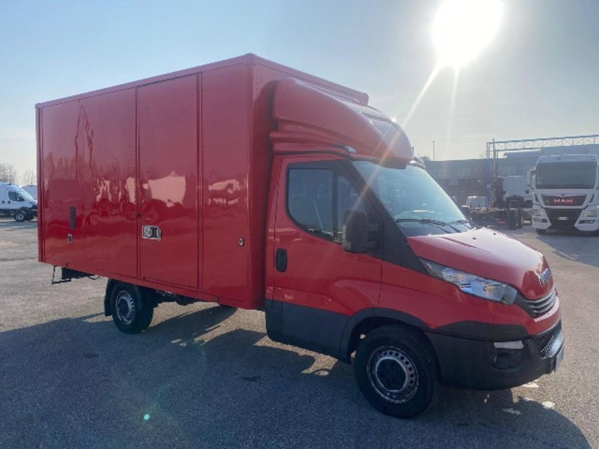 Iveco Daily Telaio 35S14 2.3 HPT PLM Cabinato