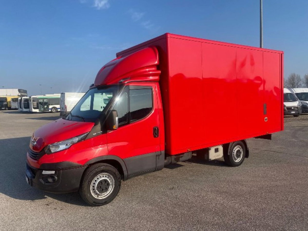 Iveco Daily Telaio 35S14 2.3 HPT PLM Cabinato (2)