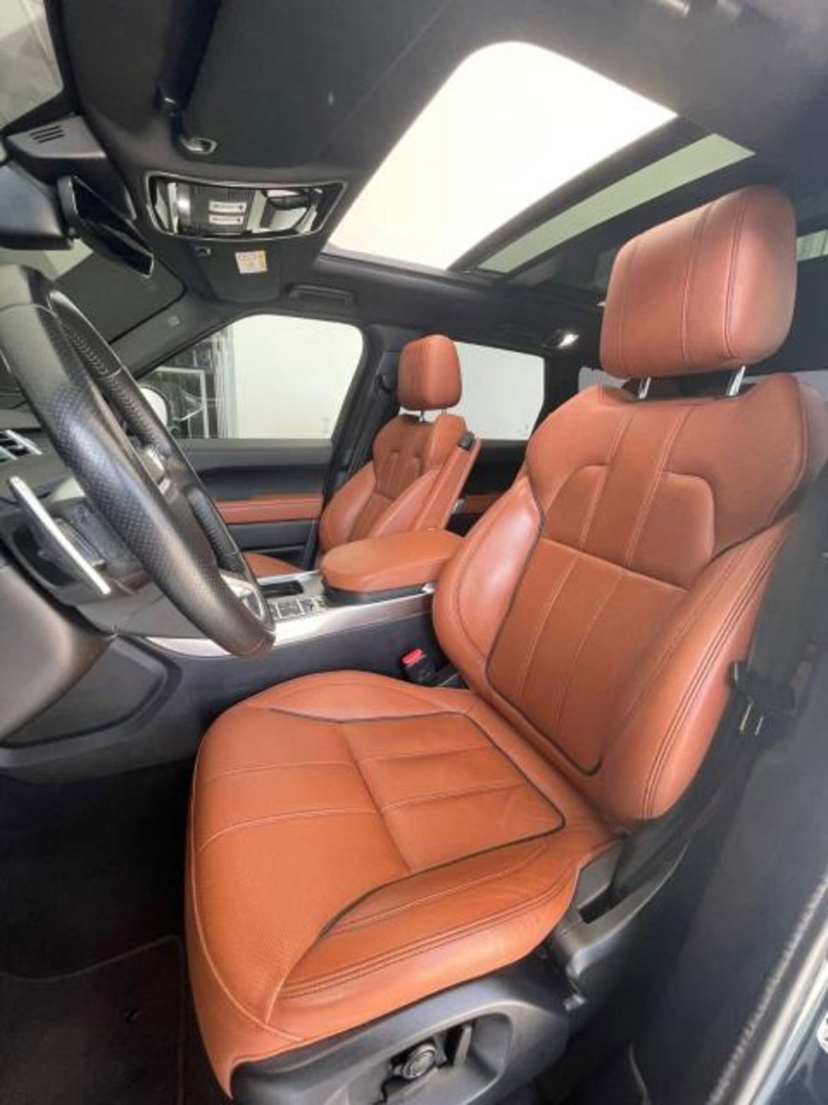 Land Rover Range Rover Sport 3.0 TDV6 SE (18)