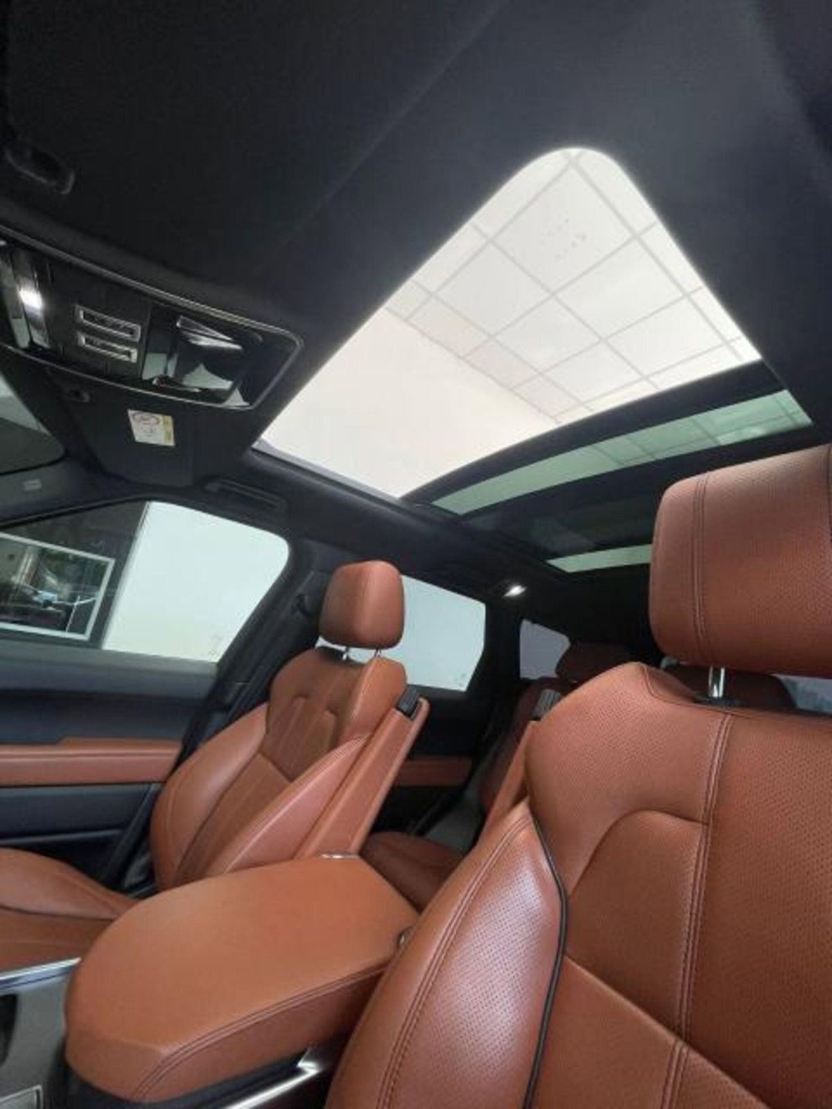 Land Rover Range Rover Sport 3.0 TDV6 SE (19)
