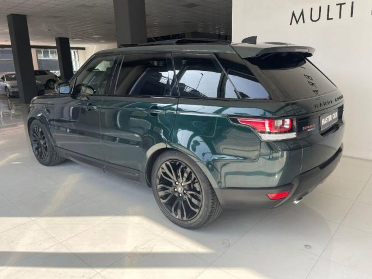 Land Rover Range Rover Sport 3.0 TDV6 SE (2)