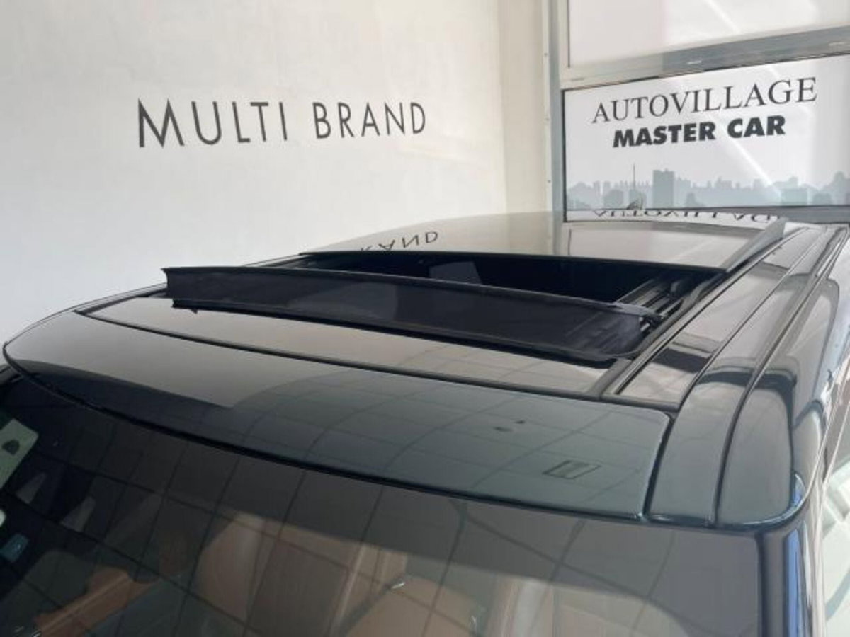 Land Rover Range Rover Sport 3.0 TDV6 SE (8)