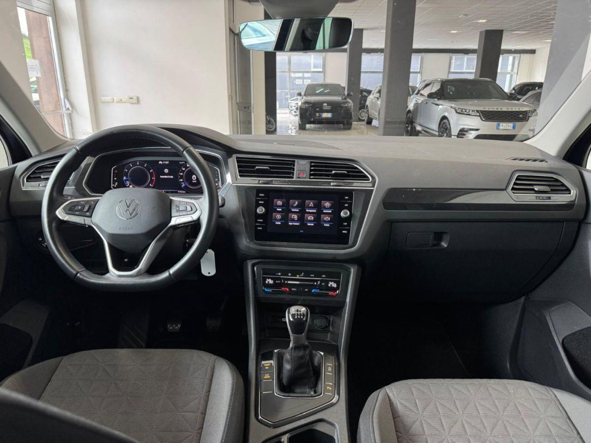 Volkswagen Tiguan Allspace 1.5 TSI ACT DSG Business BMT (11)