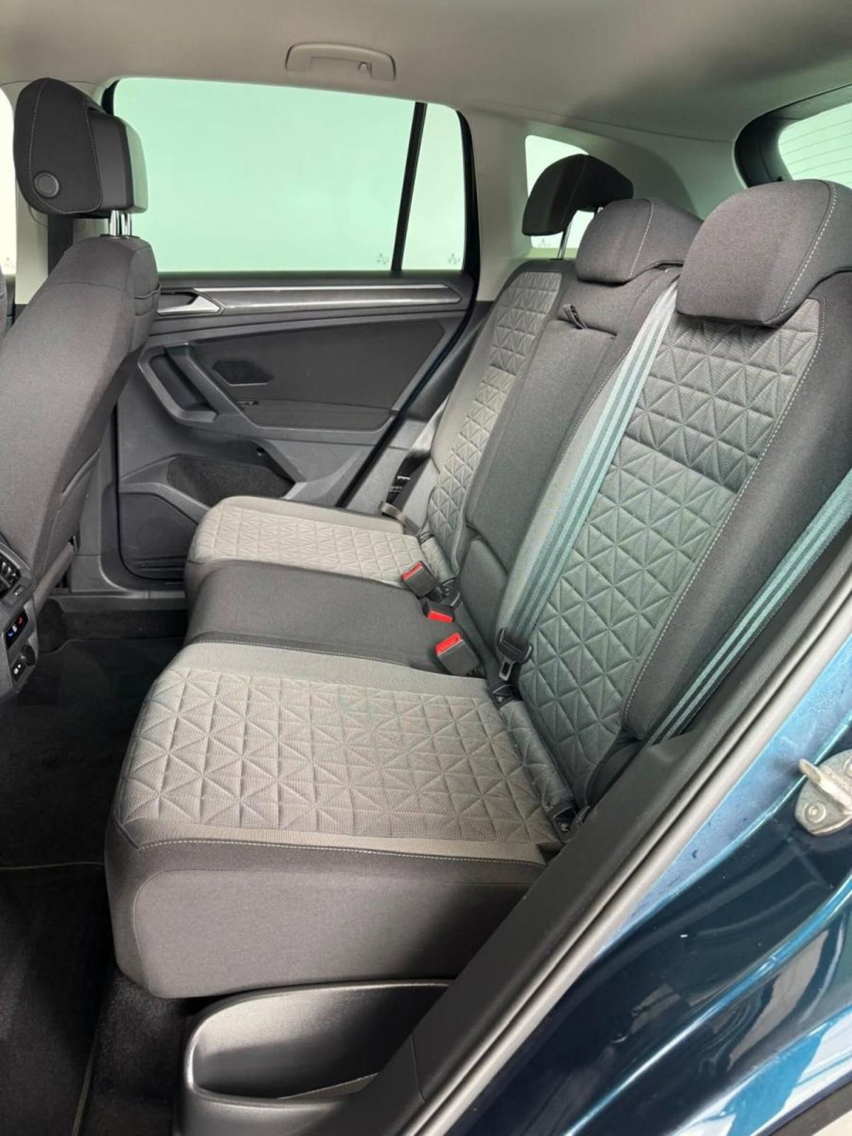 Volkswagen Tiguan Allspace 1.5 TSI ACT DSG Business BMT (16)