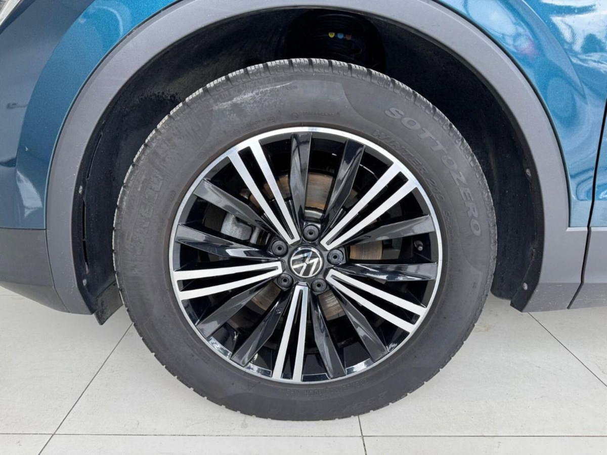 Volkswagen Tiguan Allspace 1.5 TSI ACT DSG Business BMT (7)