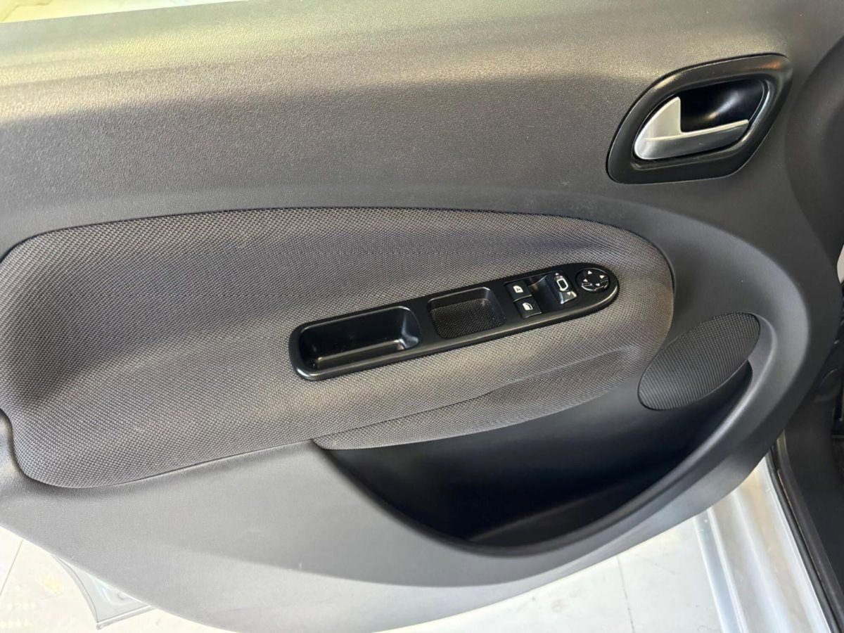 Citroen C3 Picasso BlueHDi 100 Feel Edition (8)