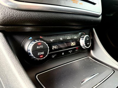 Mercedes-Benz GLA SUV 200 d Automatic Premium (18)